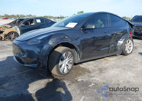2024 Tesla Model Y Long Range Dual Motor All-Wheel Drive/Rwd from USA, damaged, VIN 7SAYGDED2RF086267